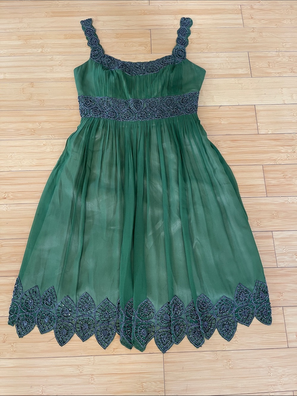Women Adrianna Papell Evening Midi Dress Beautiful Sequined Size 4 Sleeveless